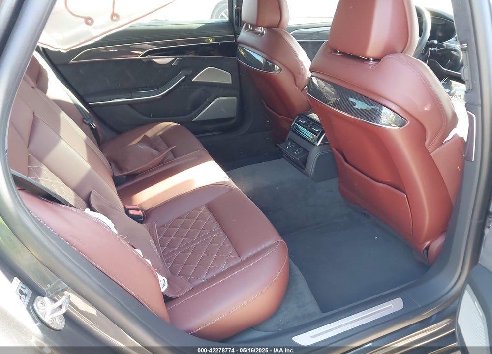 2023 AUDI S8 VIN: WAULSAF81PN011643