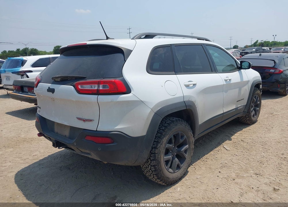 2015 JEEP CHEROKEE VIN: 1C4PJMBS5FW574102