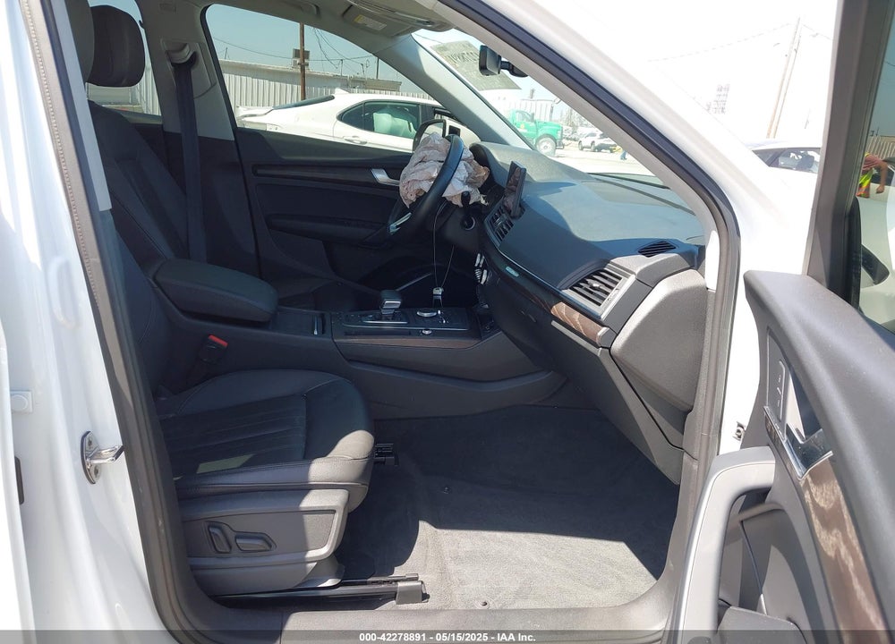2020 AUDI Q5 VIN: WA1ANAFY9L2029945