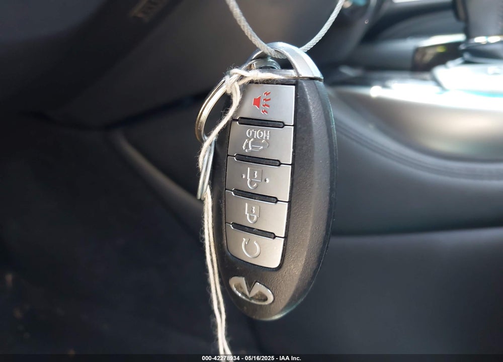 2014 INFINITI QX60 VIN: 5N1AL0MN3EC510068