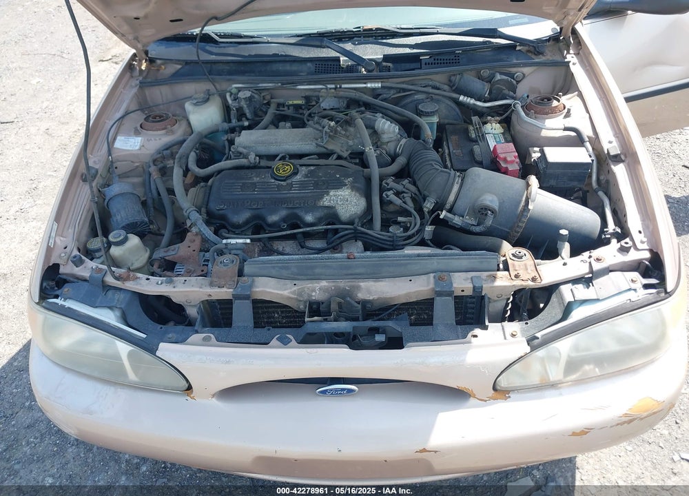 1999 FORD ESCORT LX VIN: 1FAFP10P7XW198467