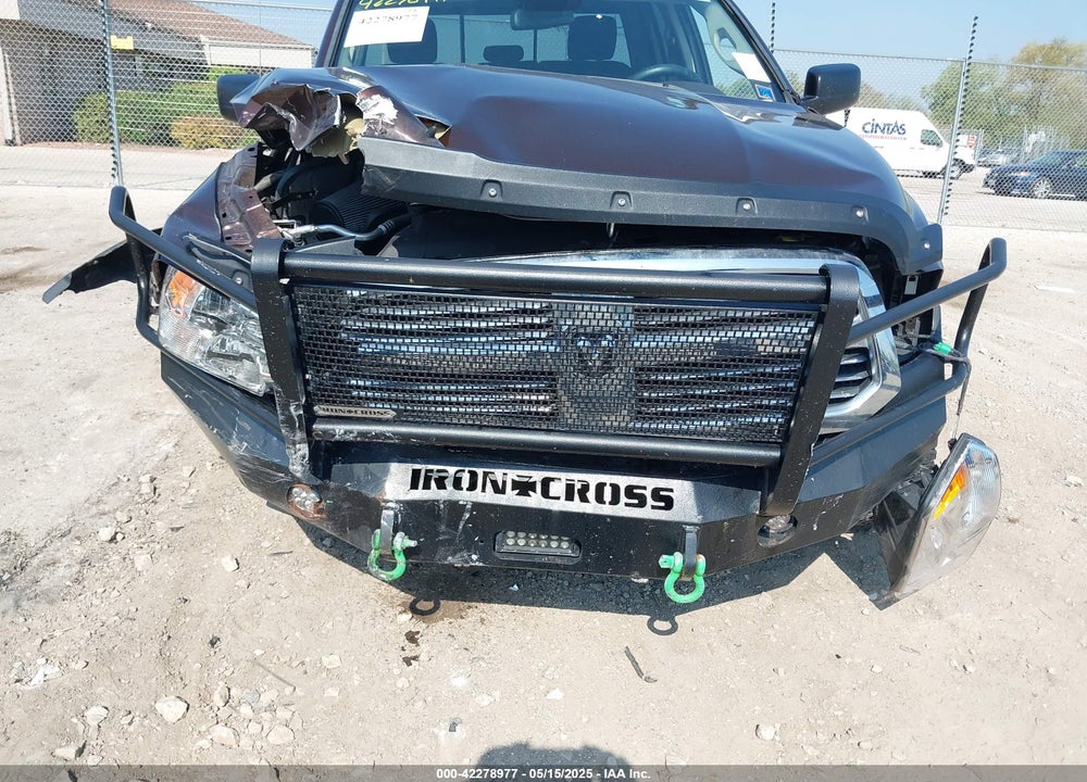 2013 RAM 1500 VIN: 1C6RR7GT9DS599813