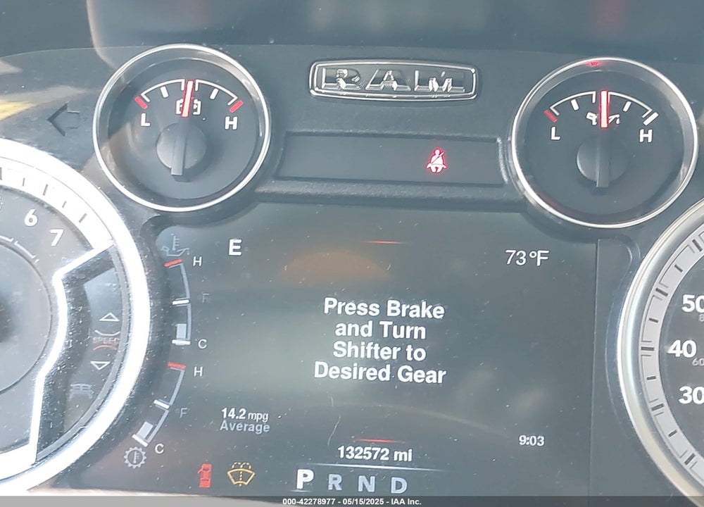 2013 RAM 1500 VIN: 1C6RR7GT9DS599813