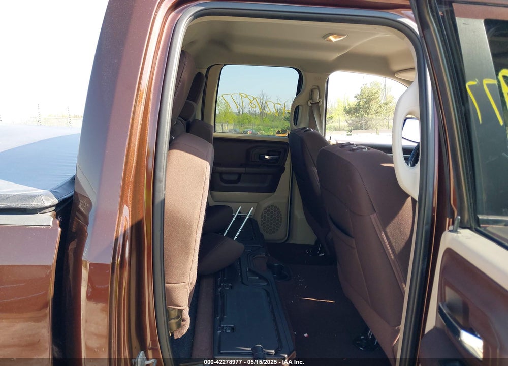2013 RAM 1500 VIN: 1C6RR7GT9DS599813