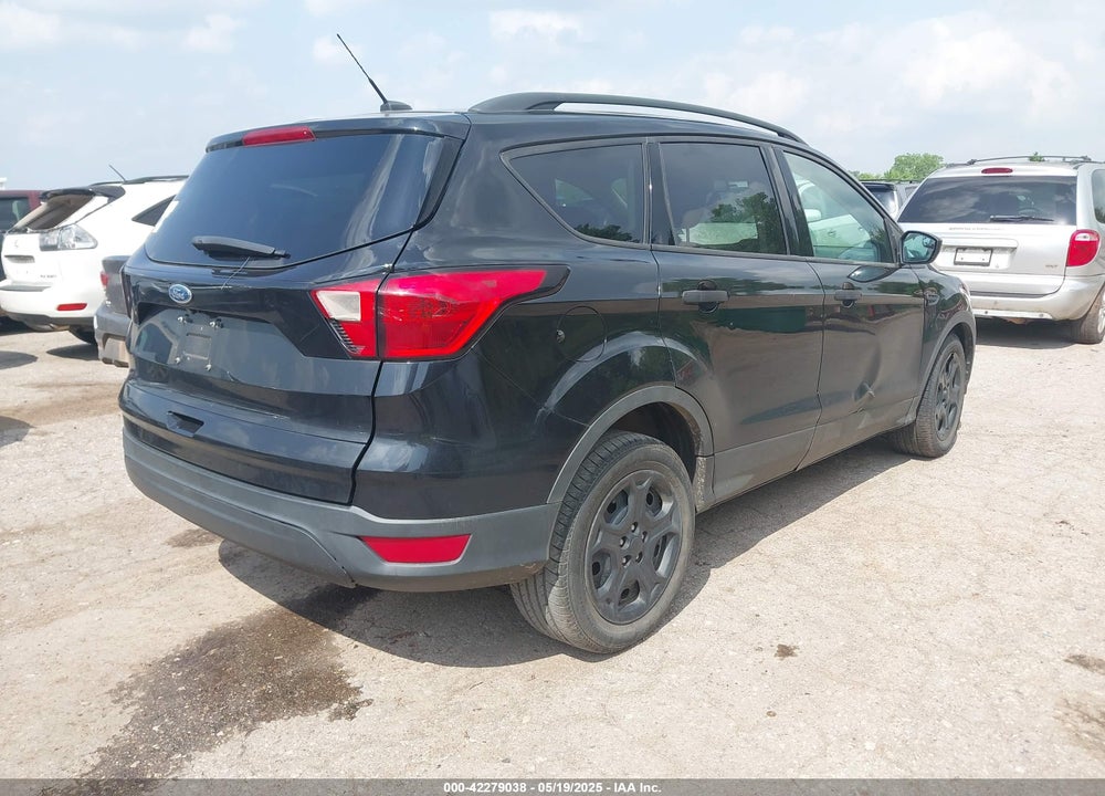 2019 FORD ESCAPE VIN: 1FMCU0F76KUC35970