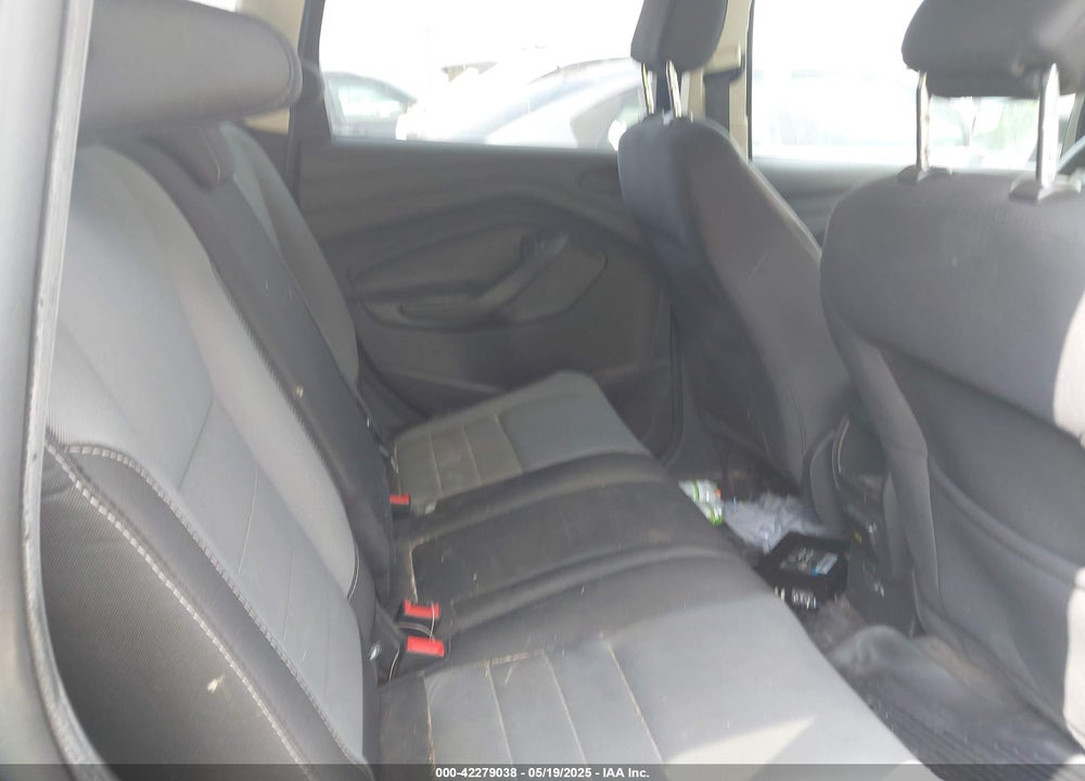 2019 FORD ESCAPE VIN: 1FMCU0F76KUC35970
