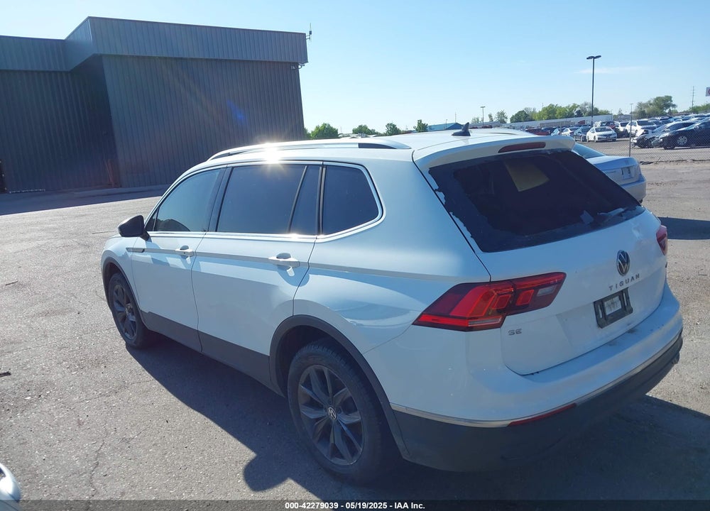 2024 VOLKSWAGEN TIGUAN VIN: 3VV2B7AX4RM028662