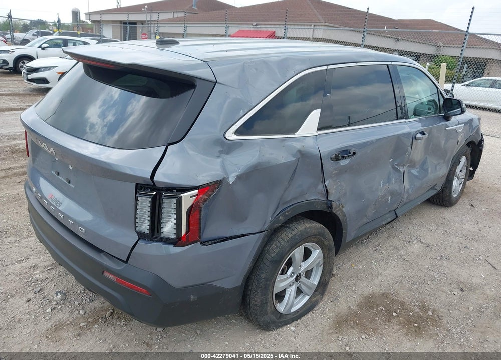 2022 KIA SORENTO VIN: 5XYRG4LCXNG107106