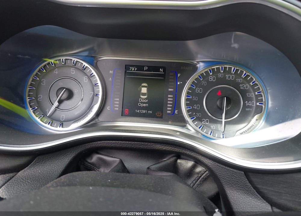 2016 CHRYSLER 200 LIMITED VIN: 1C3CCCAB8GN177550