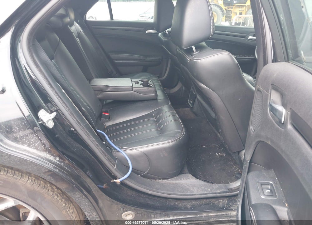 2015 CHRYSLER 300 300S VIN: 2C3CCABGXFH781140