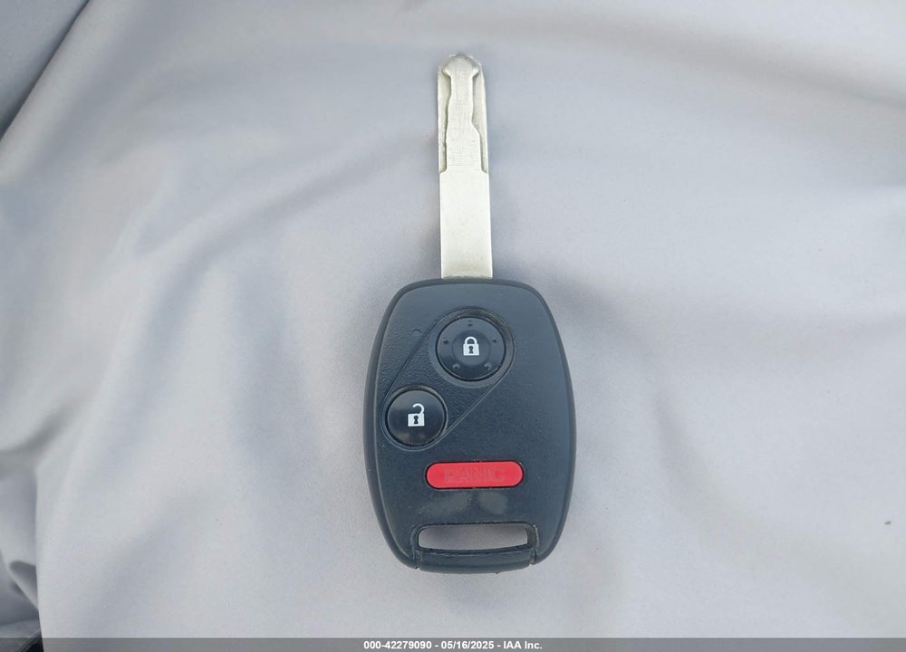 2007 HONDA PILOT EX-L VIN: 2HKYF18737H519100