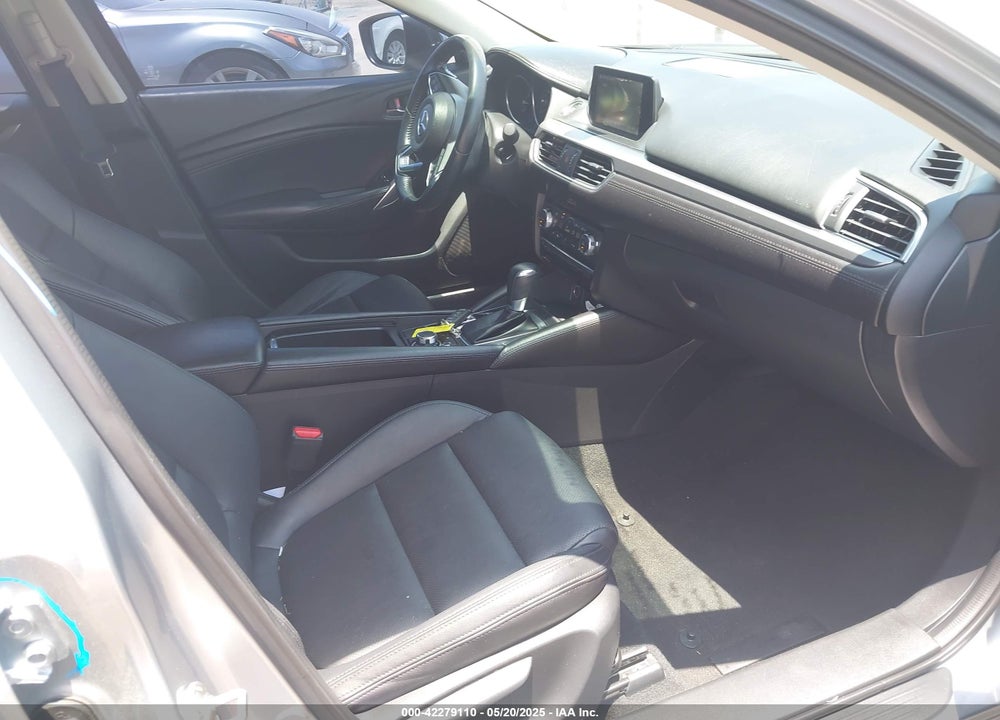 2017 MAZDA MAZDA6 VIN: JM1GL1V5XH1102993