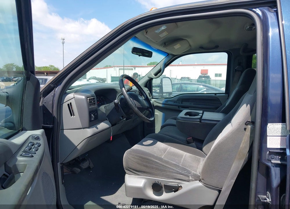 2002 FORD F-350 LARIAT/XL/XLT VIN: 1FTWW33F42ED58489