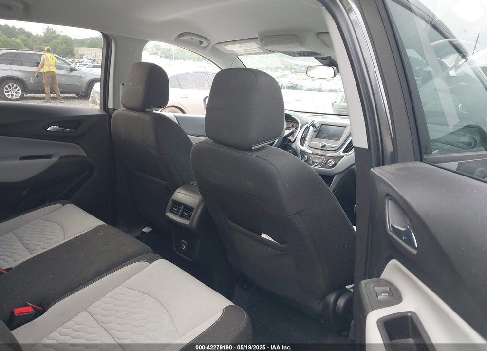 2020 CHEVROLET EQUINOX VIN: 2GNAX5EV1L6242235