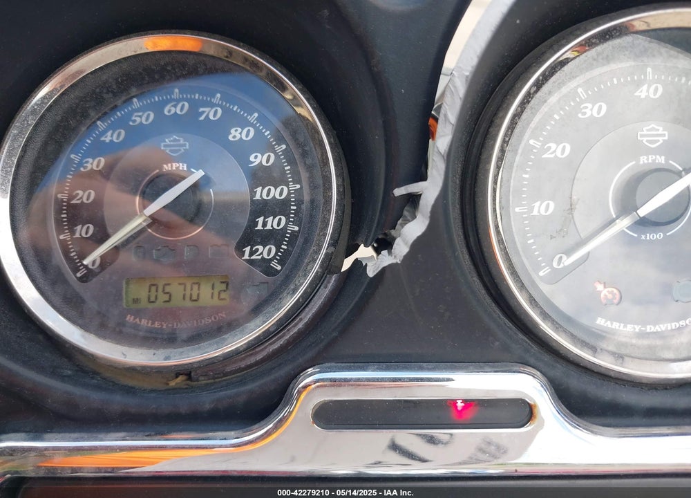 2012 HARLEY-DAVIDSON FLHTK ELECTRA GLIDE ULTRA LTD VIN: 1HD1KEM37CB694130