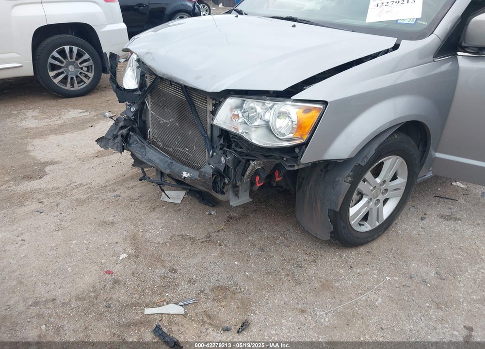 2018 DODGE GRAND CARAVAN VIN: 2C4RDGCG5JR241329