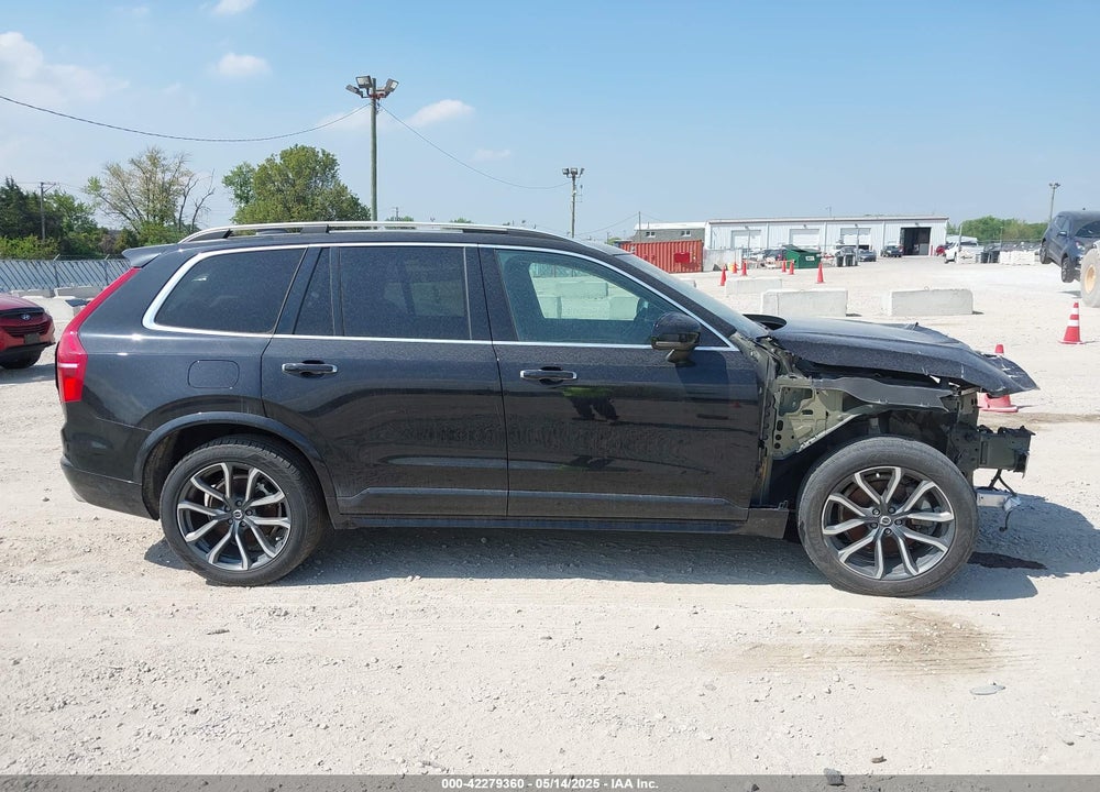 2016 VOLVO XC90 T6 MOMENTUM VIN: YV4A22PK6G1029537