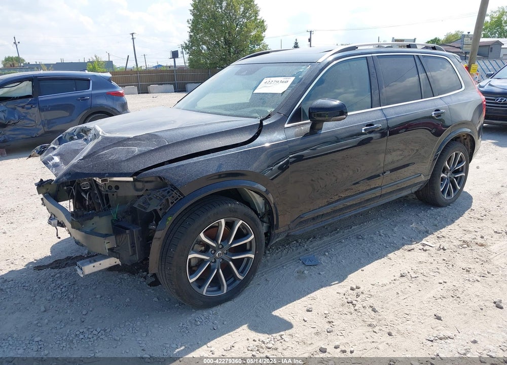 2016 VOLVO XC90 T6 MOMENTUM VIN: YV4A22PK6G1029537
