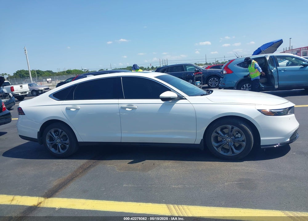 2024 HONDA ACCORD VIN: 1HGCY2F68RA052031