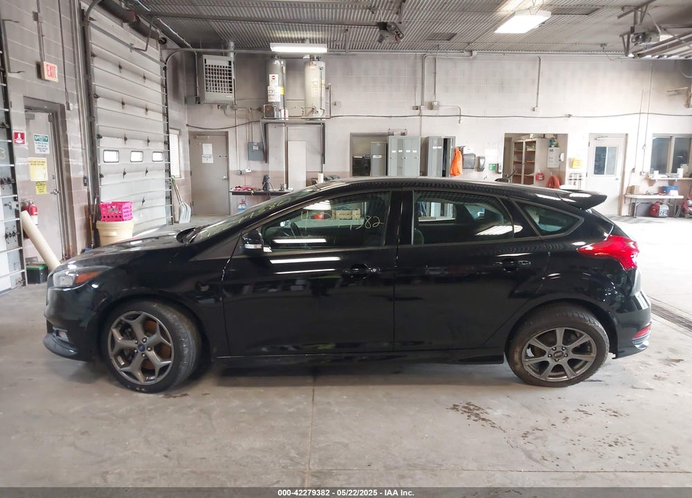 2017 FORD FOCUS ST VIN: 1FADP3L97HL298488