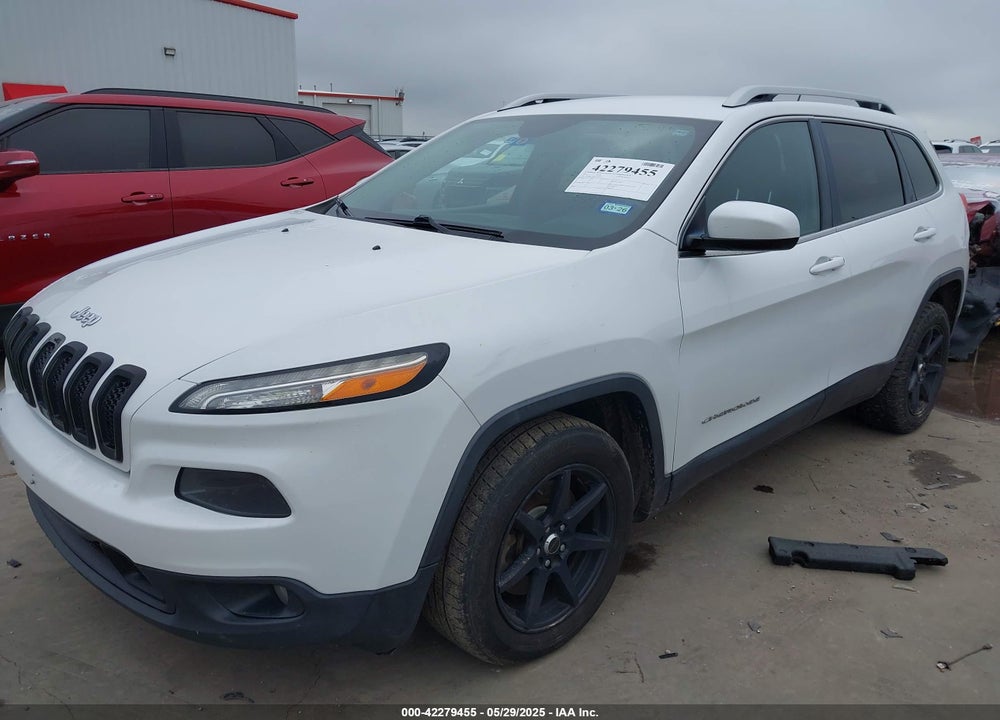 2015 JEEP CHEROKEE VIN: 1C4PJLCB9FW584317