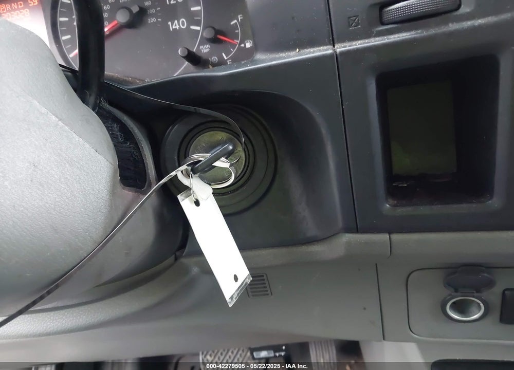 2013 NISSAN NV CARGO NV2500 HD SV V6 VIN: 1N6BF0KX8DN106719