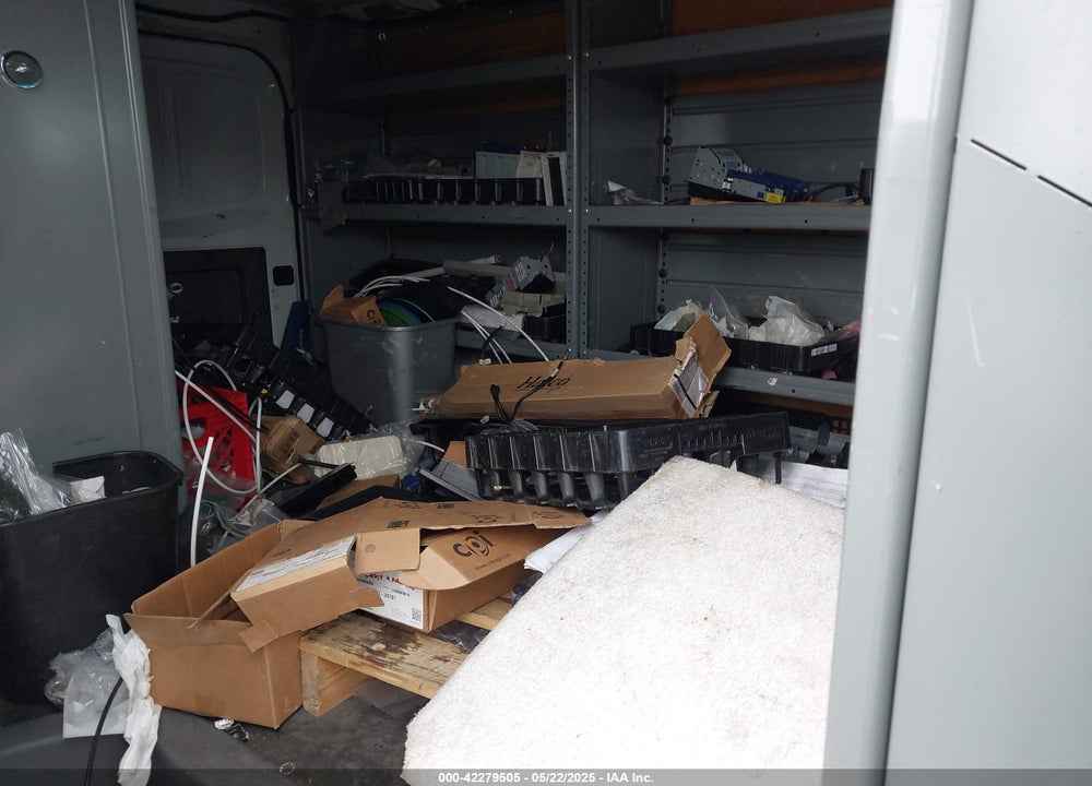 2013 NISSAN NV CARGO NV2500 HD SV V6 VIN: 1N6BF0KX8DN106719