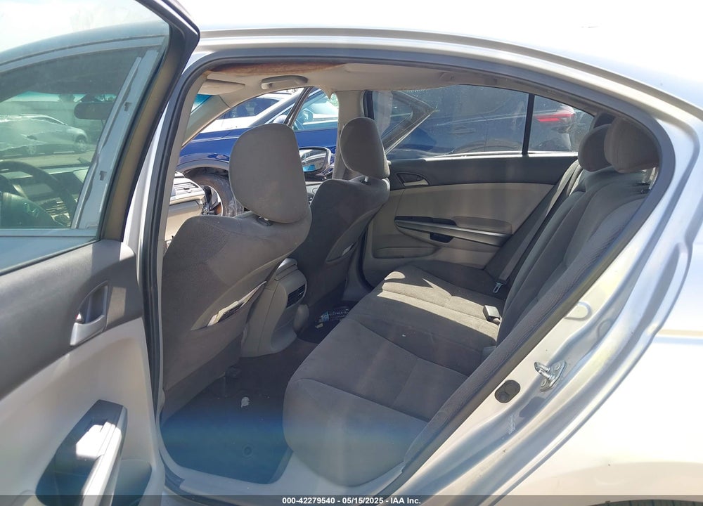 2010 HONDA ACCORD 2.4 EX VIN: 1HGCP2F75AA175527