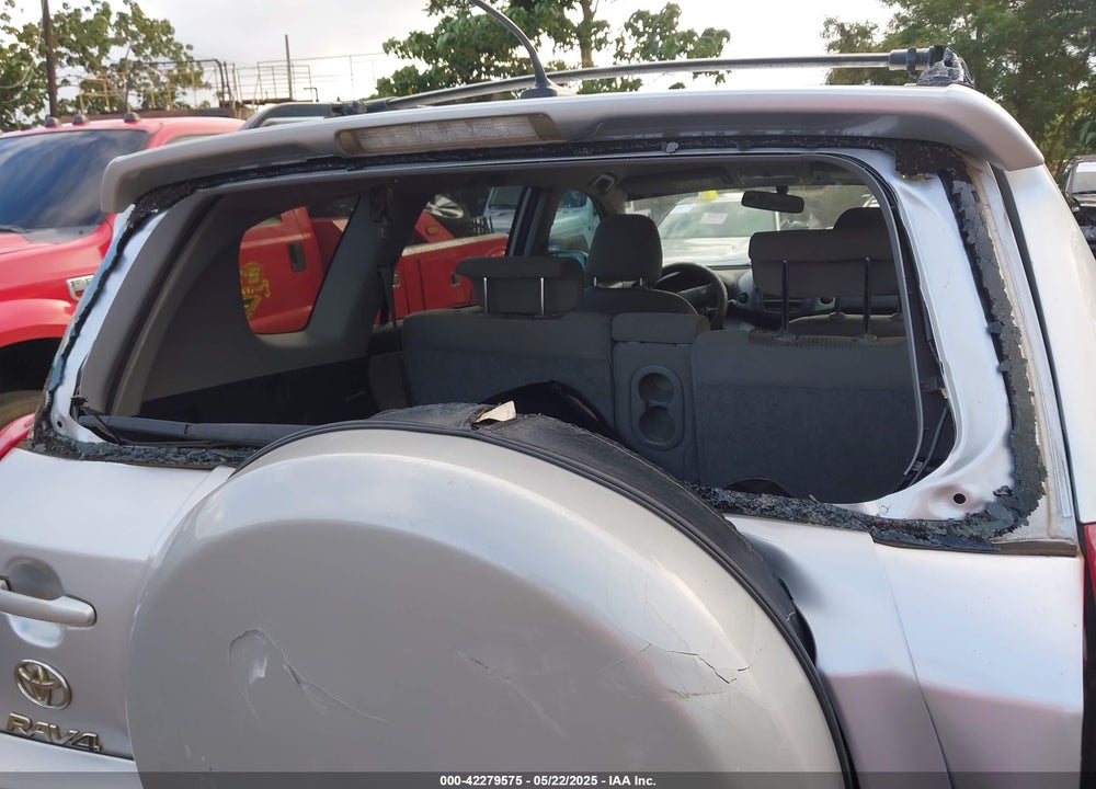 2011 TOYOTA RAV4 VIN: JTMZF4DV6B5036896