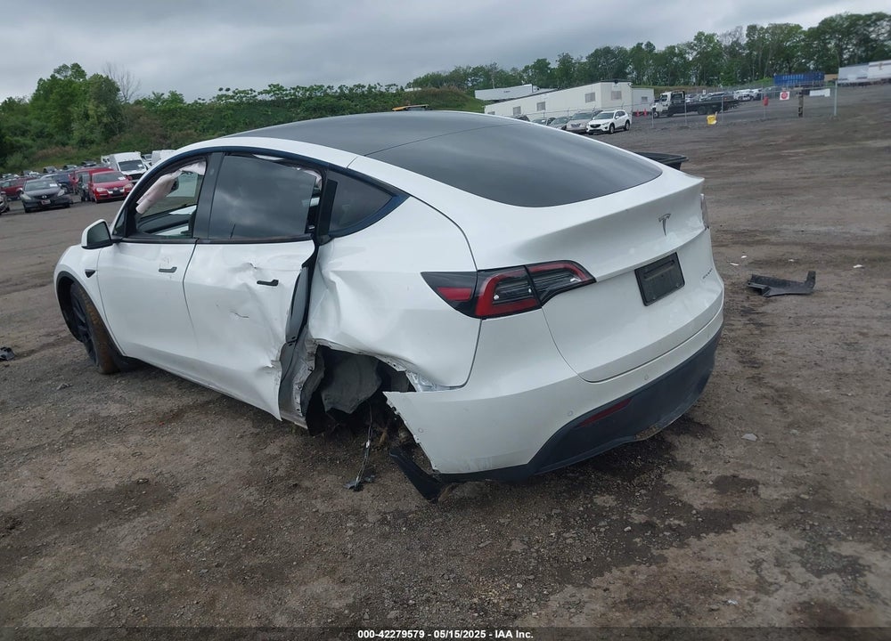 2021 TESLA MODEL Y LONG RANGE DUAL MOTOR ALL-WHEEL DRIVE VIN: 5YJYGDEE8MF151699