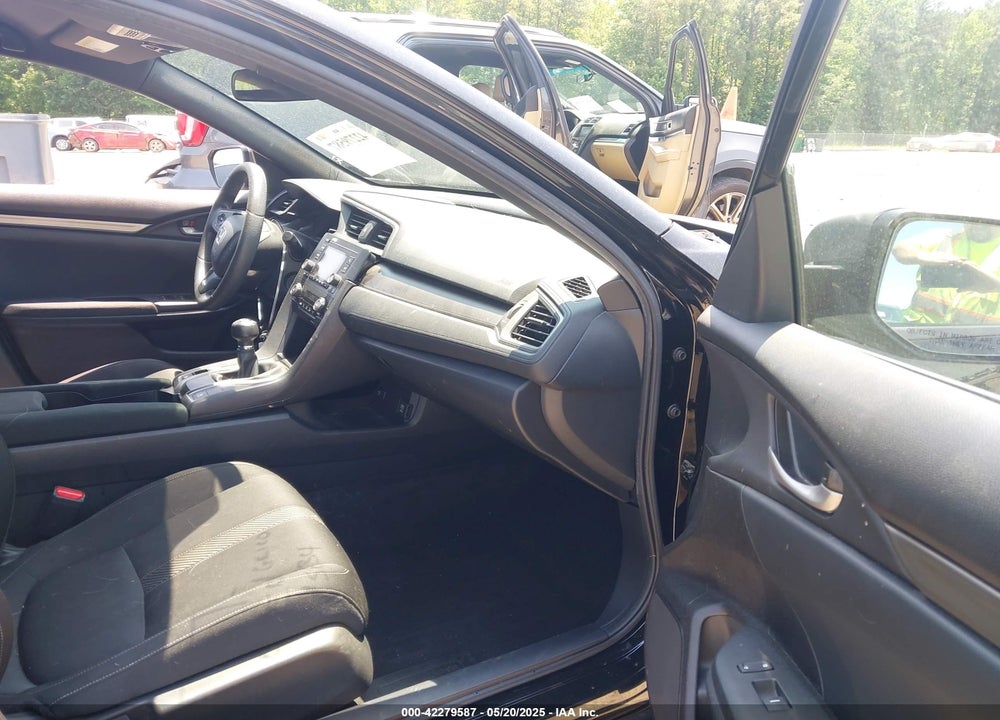 2017 HONDA CIVIC LX VIN: SHHFK7G24HU220905
