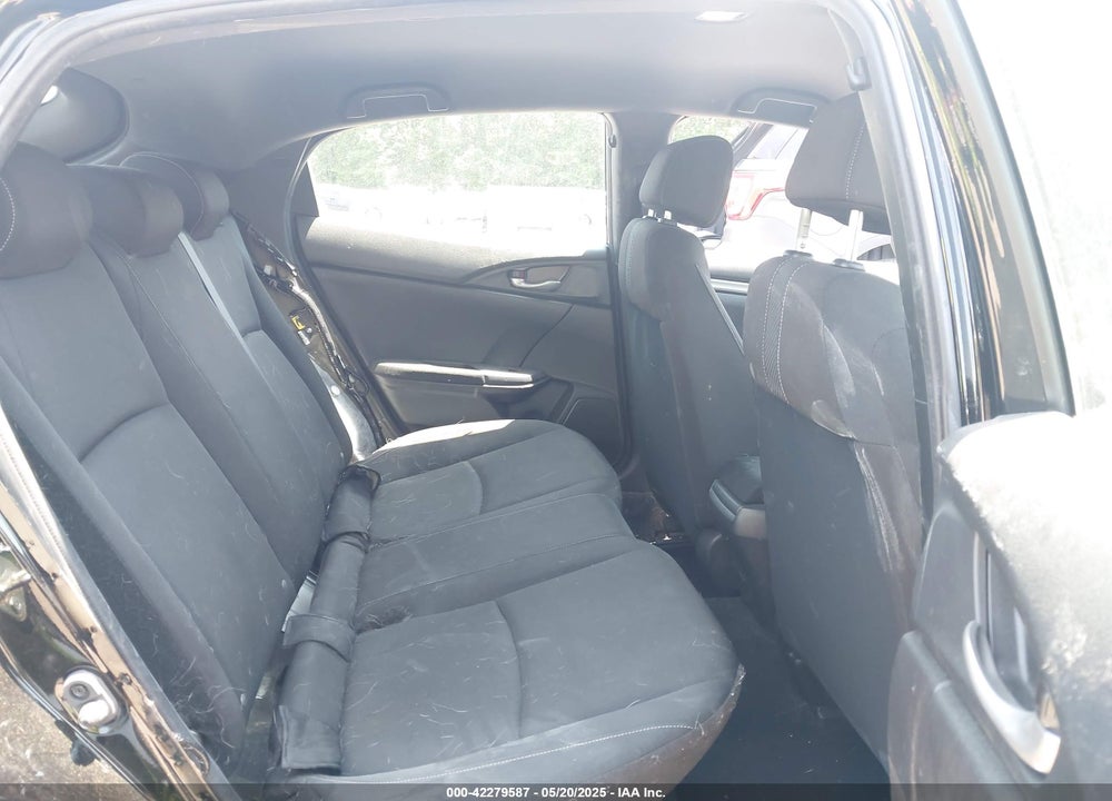 2017 HONDA CIVIC LX VIN: SHHFK7G24HU220905