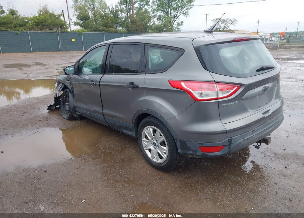 2013 FORD ESCAPE S VIN: 1FMCU0F7XDUB79194