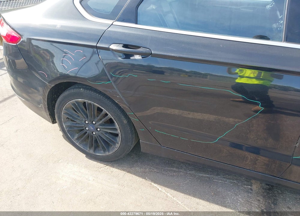 2015 FORD FUSION SE VIN: 3FA6P0HD5FR103765