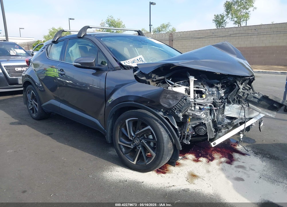 2021 TOYOTA C-HR LIMITED VIN: JTNKHMBX1M1112725