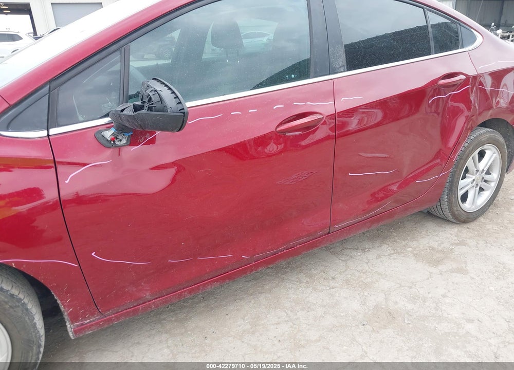 2018 CHEVROLET CRUZE VIN: 1G1BE5SM2J7230907