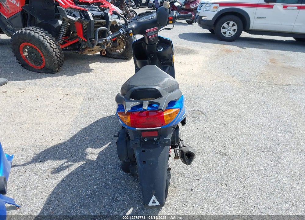 2023 FGYN SCOOTER VIN: H0DTAEFNXPX049913