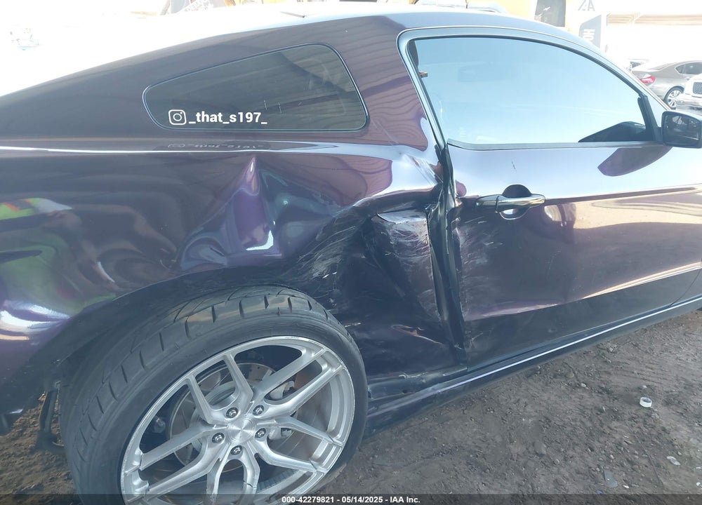 2014 FORD MUSTANG VIN: 1ZVBP8CF3E5303168