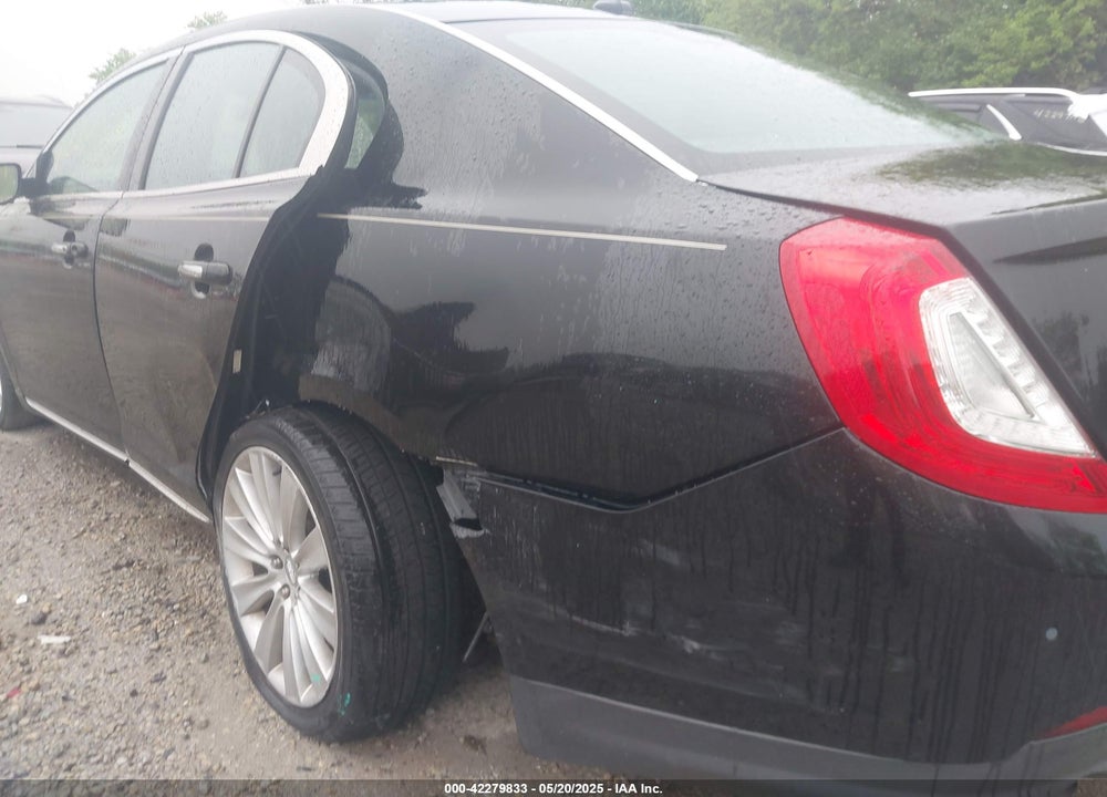 2013 LINCOLN MKS VIN: 1LNHL9FT4DG607785