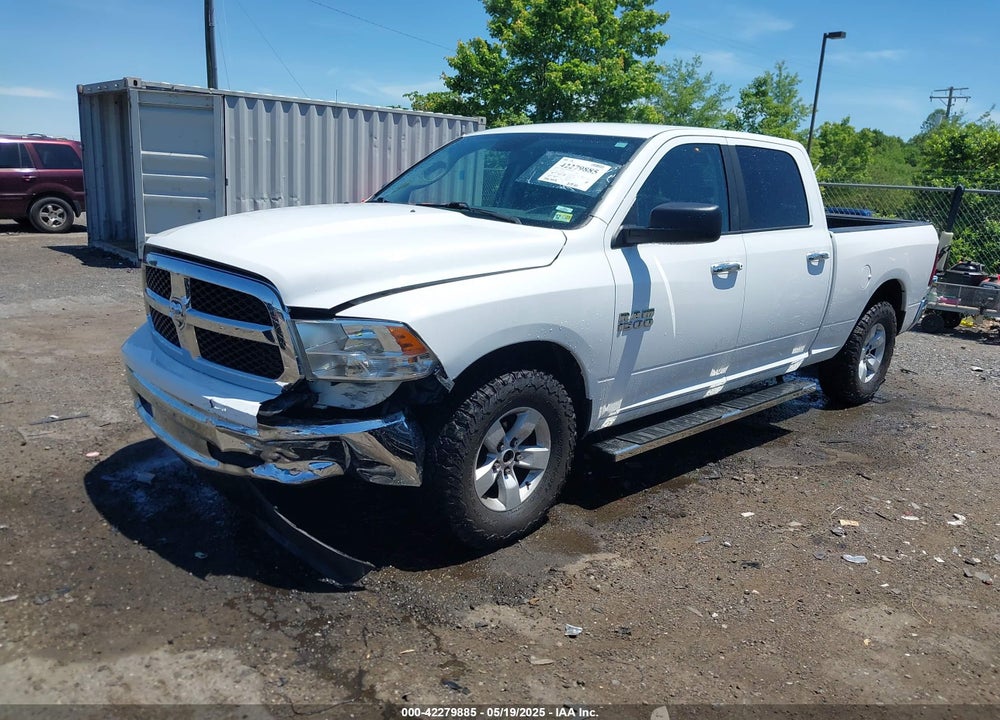 2017 RAM 1500 SLT 4X4 6'4 BOX VIN: 1C6RR7TT3HS770180