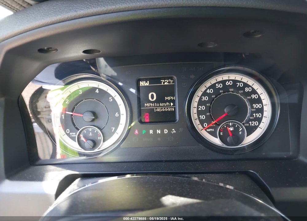 2017 RAM 1500 SLT 4X4 6'4 BOX VIN: 1C6RR7TT3HS770180