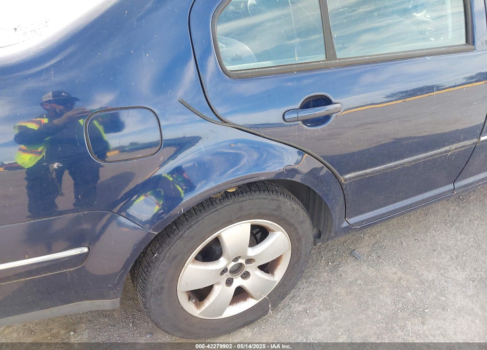 2004 VOLKSWAGEN JETTA GLS 2.0L VIN: 3VWSA69M64M050156