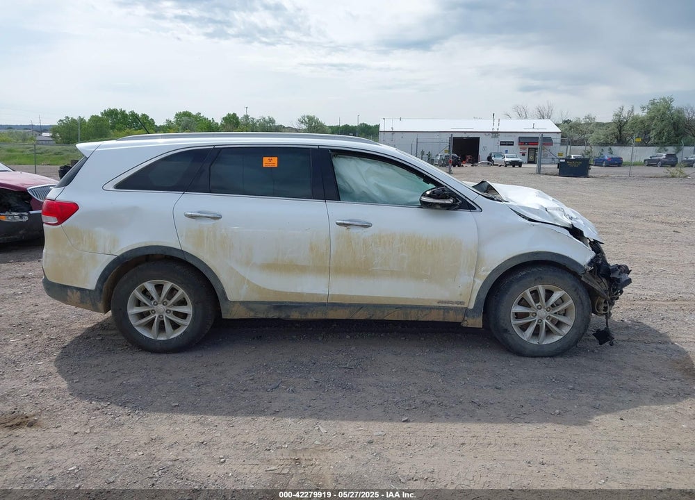 2018 KIA SORENTO VIN: 5XYPGDA50JG405217