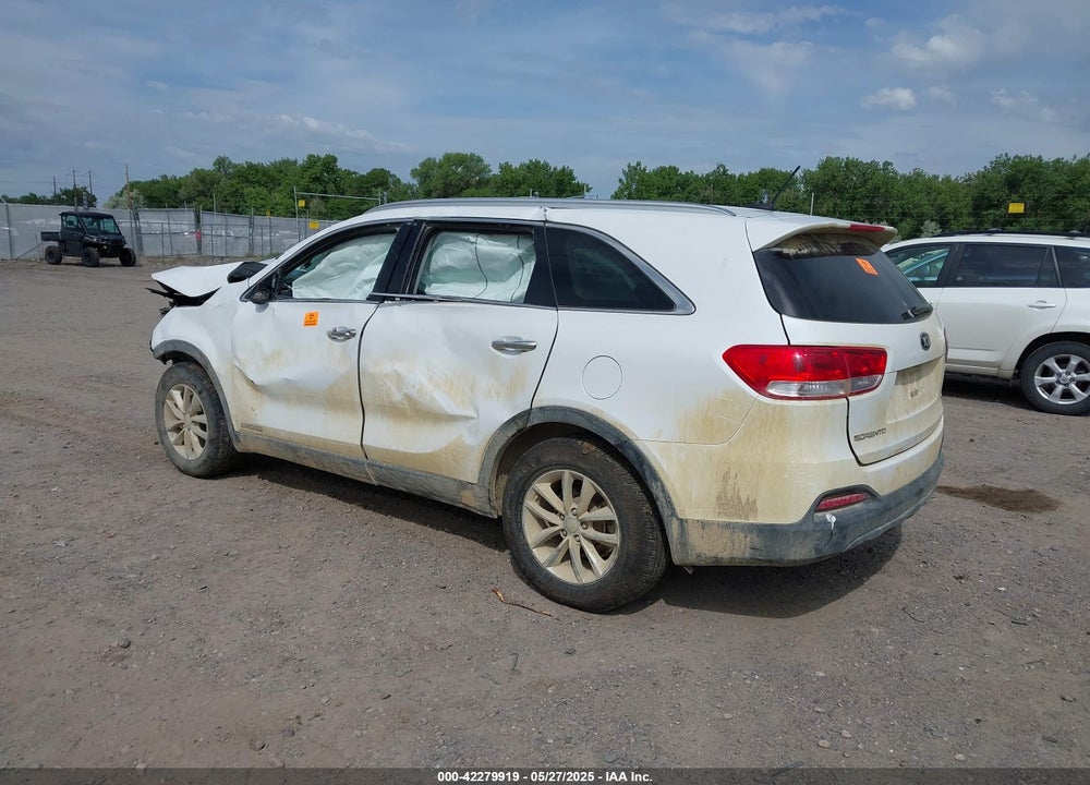 2018 KIA SORENTO VIN: 5XYPGDA50JG405217