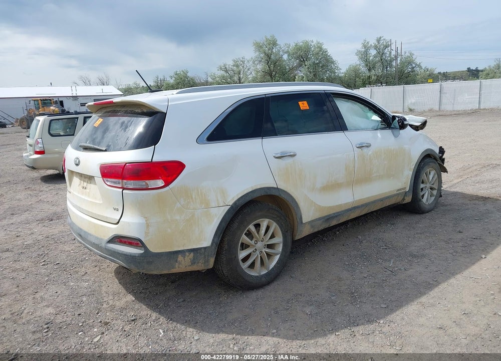 2018 KIA SORENTO VIN: 5XYPGDA50JG405217