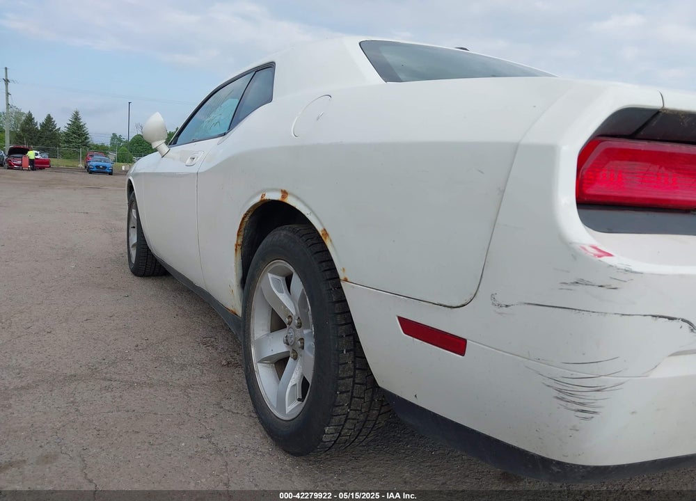 2009 DODGE CHALLENGER SE/SXT VIN: 2B3LJ44V39H577140