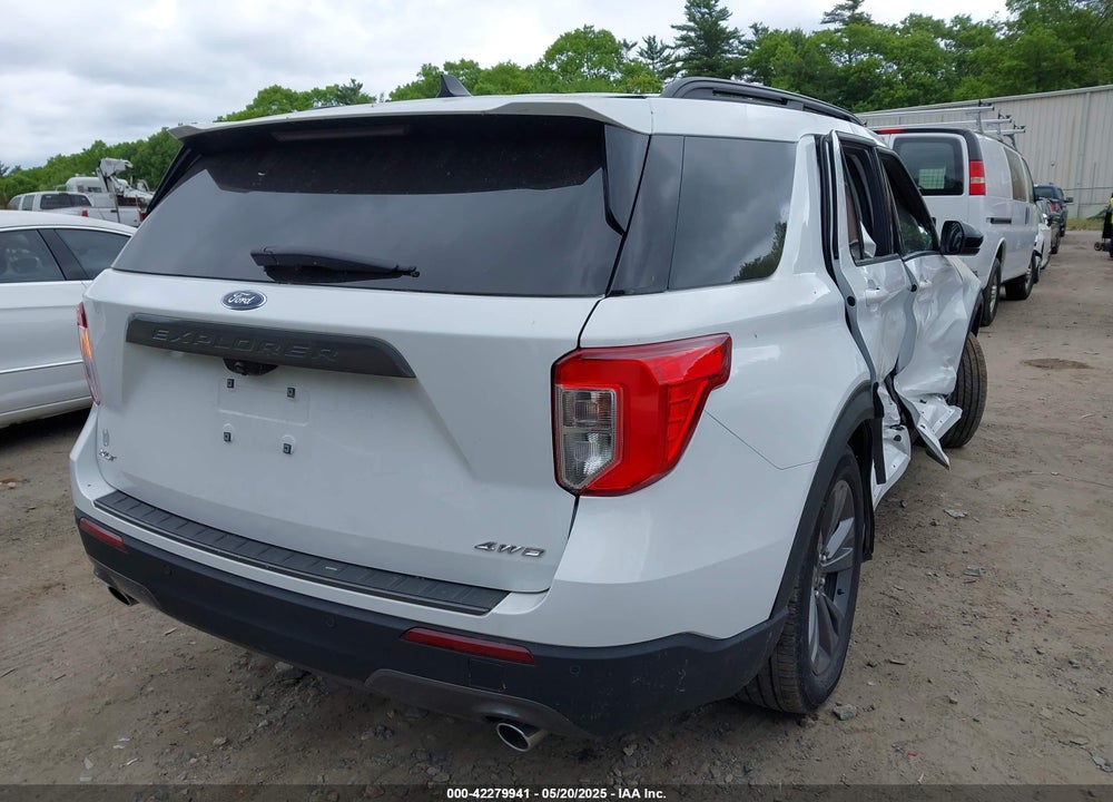 2022 FORD EXPLORER VIN: 1FMSK8DH2NGA54640