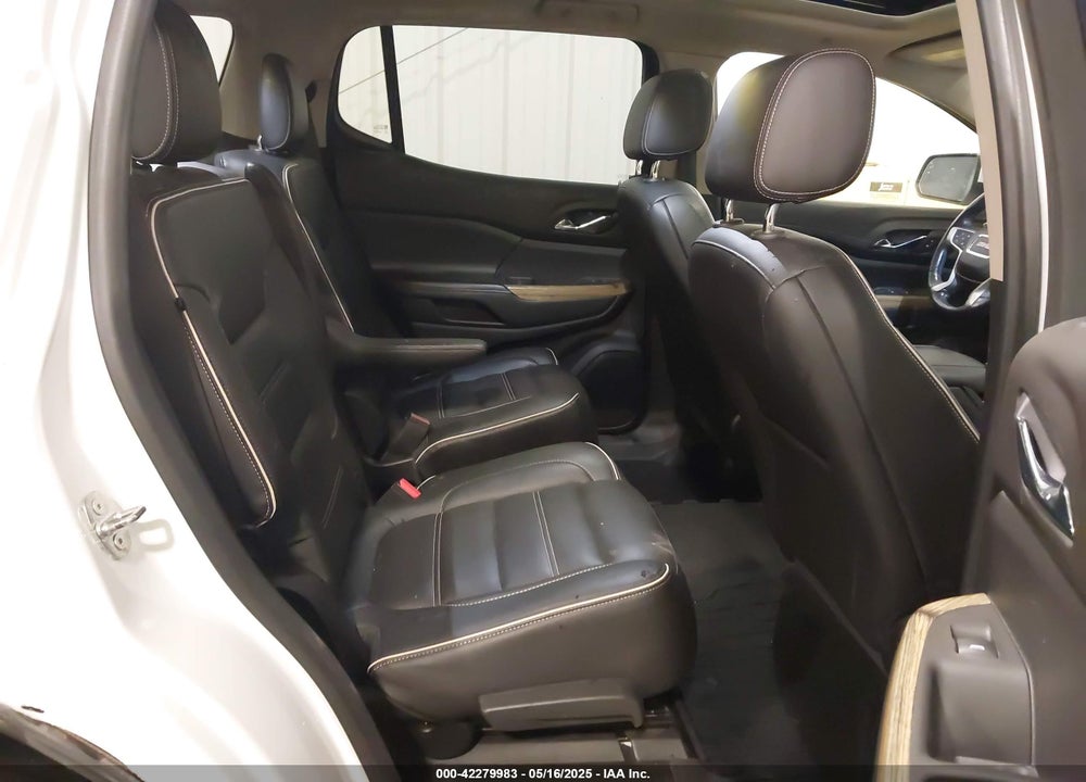 2019 GMC ACADIA DENALI VIN: 1GKKNXLS5KZ135655