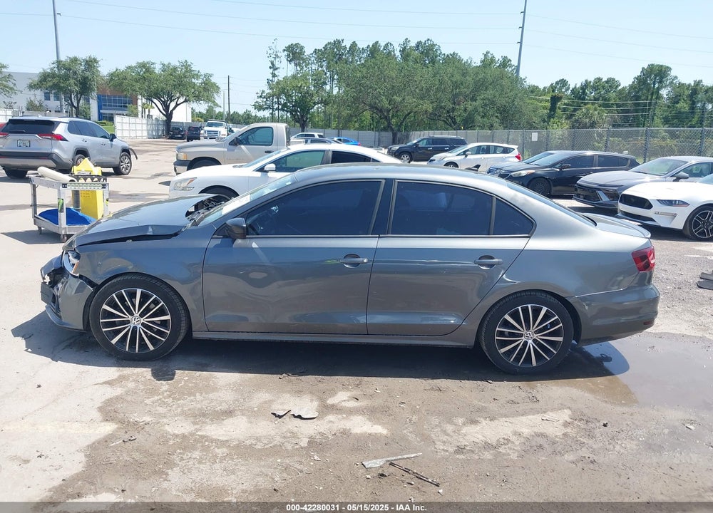 2016 VOLKSWAGEN JETTA VIN: 3VWD17AJ8GM296257