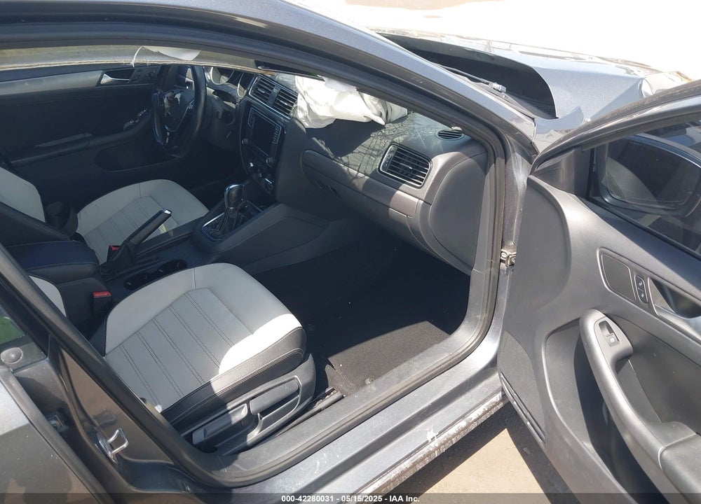 2016 VOLKSWAGEN JETTA VIN: 3VWD17AJ8GM296257